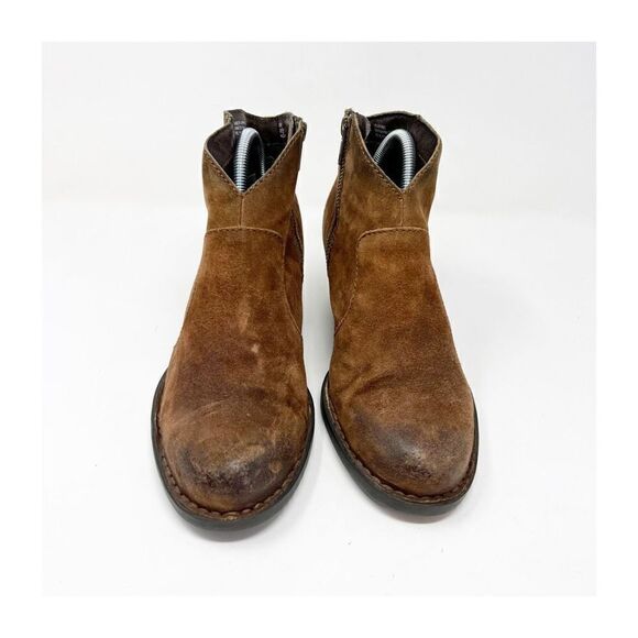 Born Michel Brown Suede Distressed Low Heel Ankle Bootie Side Zip Size 9M - Picture 6 of 8